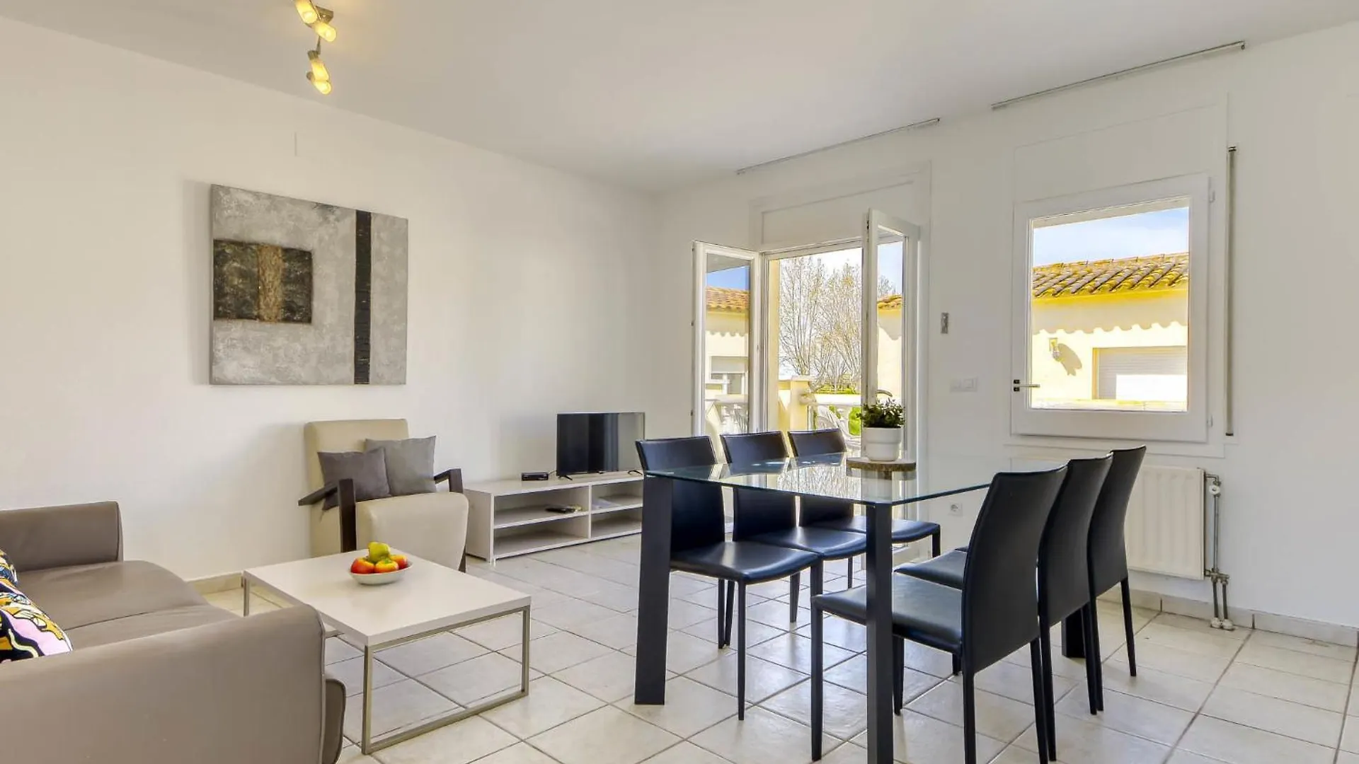 Apartment Muga-7 By Interhome Empuriabrava Spain