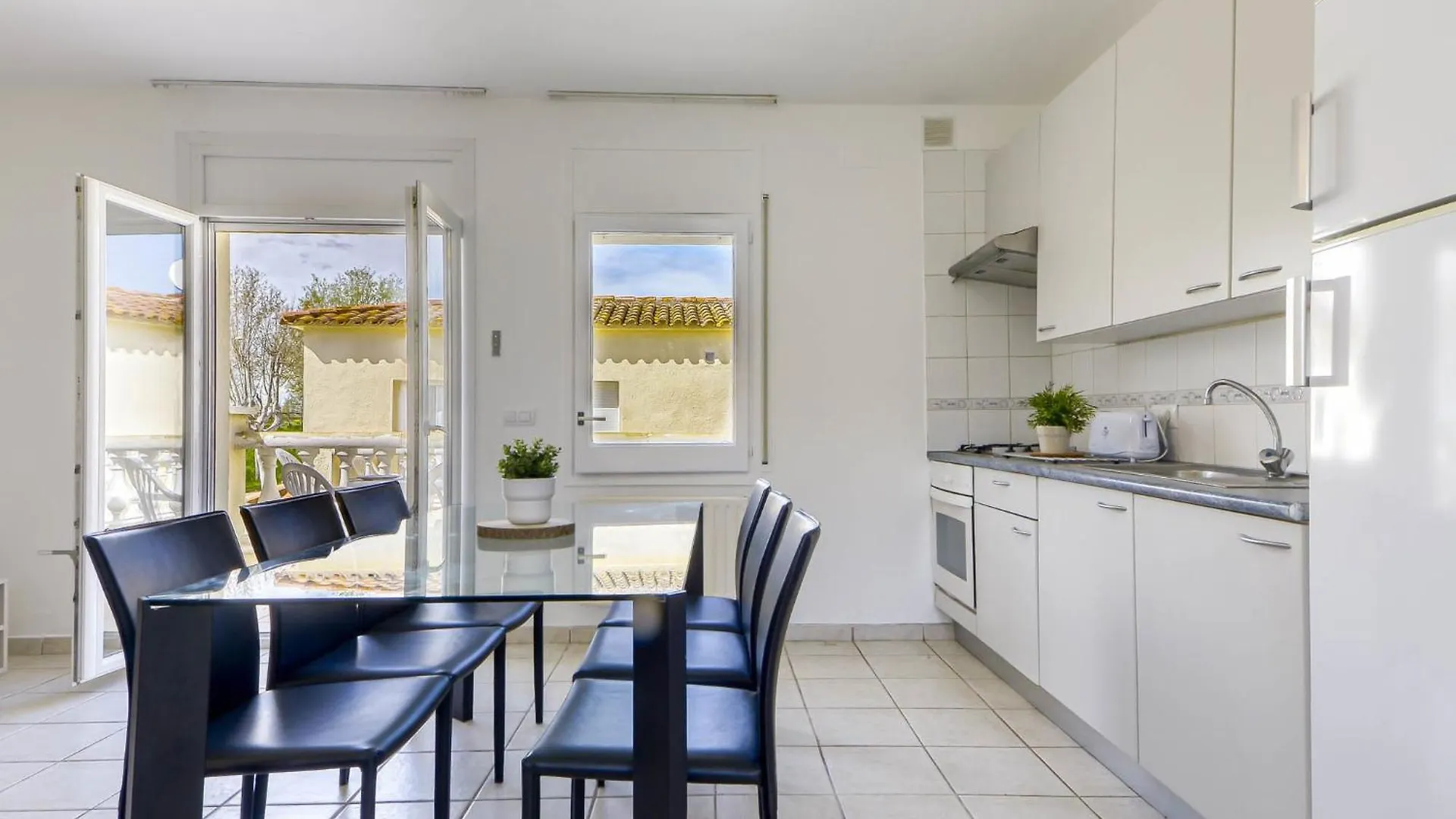 Apartment Muga-7 By Interhome Empuriabrava