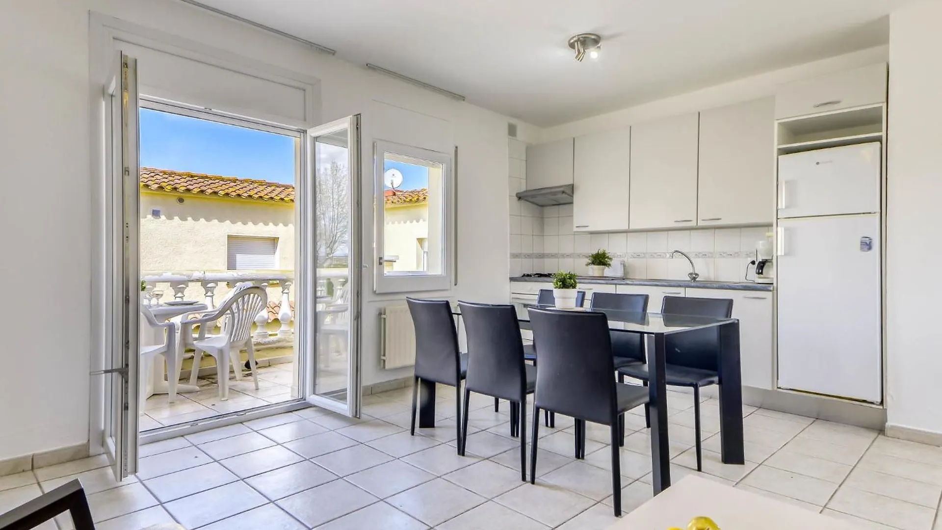 Apartment Muga-7 By Interhome Empuriabrava 0*,